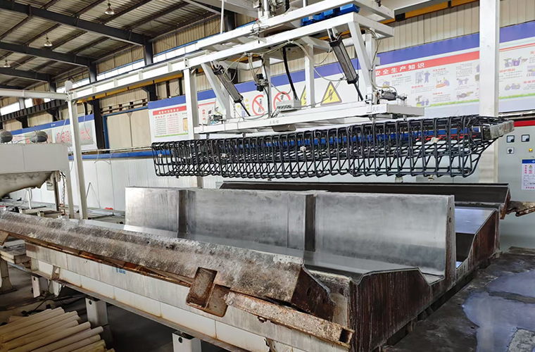 ¿Cuál es la diferencia entre concreto prefabricado y prefabricado?